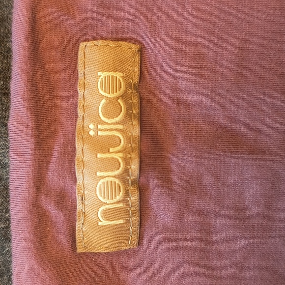 Barely worn Quebec designer tube top. - Picture 2 of 6